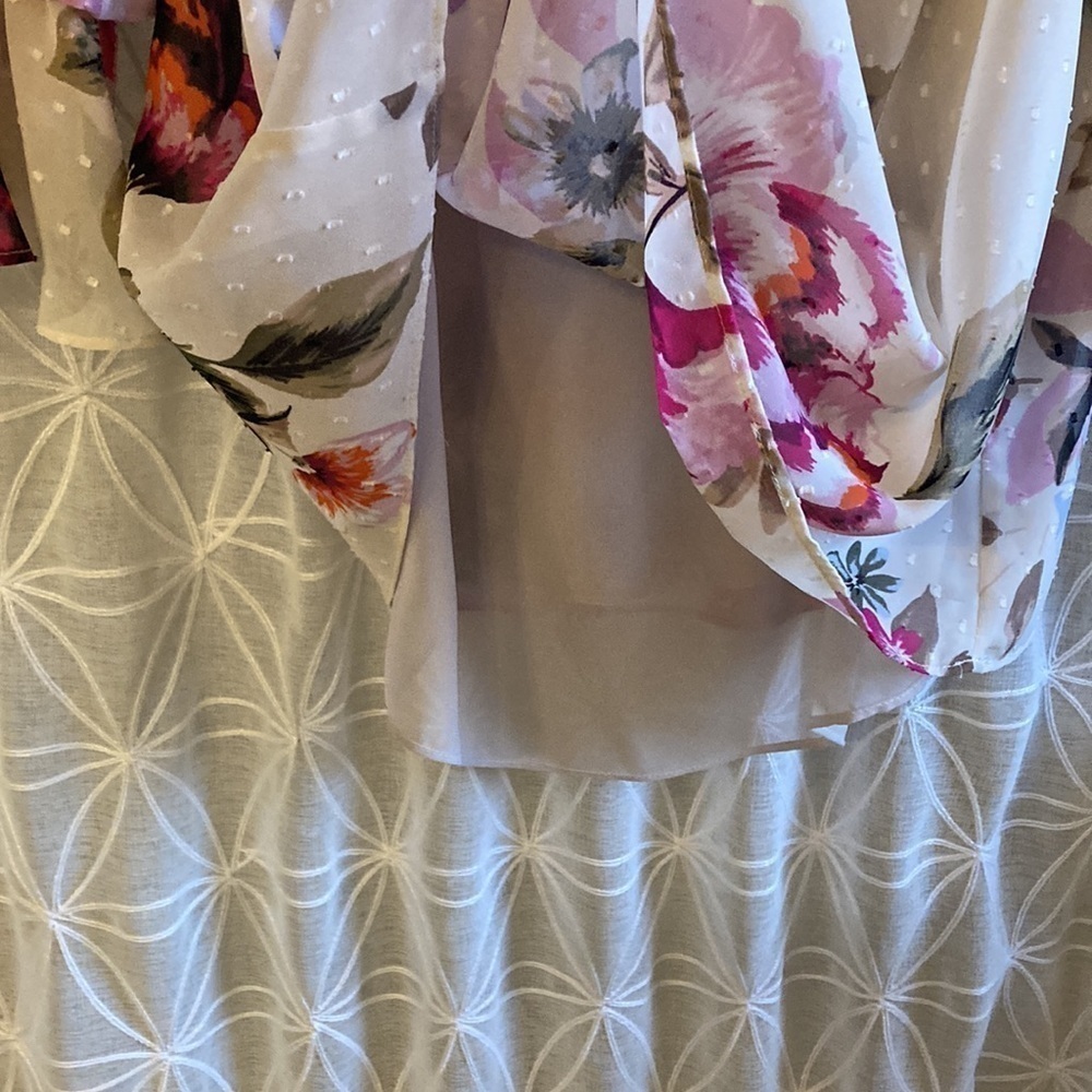 WHBM blouse - Picture 6 of 12